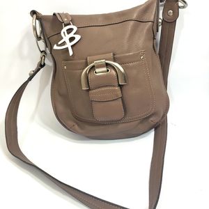 Taupe leather B. makowsky crossbody purse